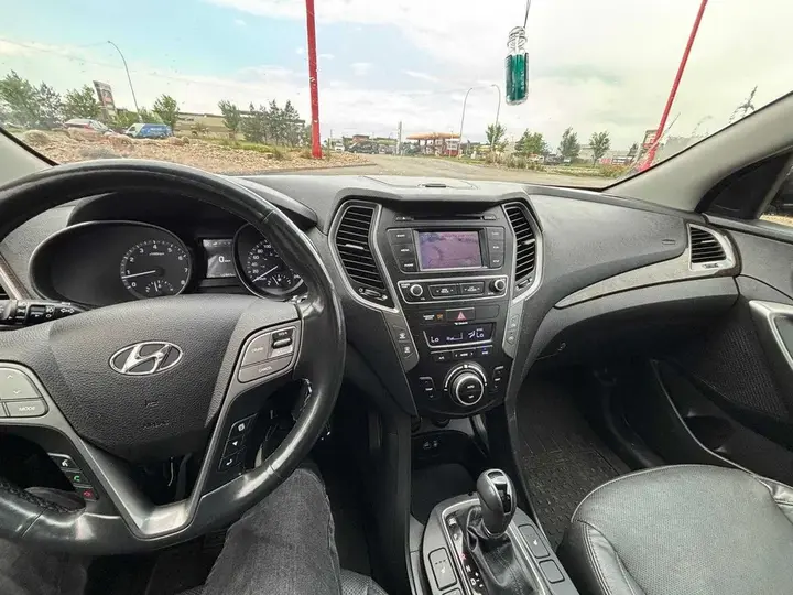 Hyundai Santa Fe 2018 photo 3