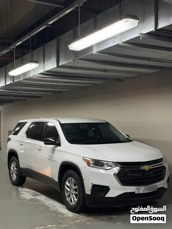 Chevrolet Traverse 2021 photo 2