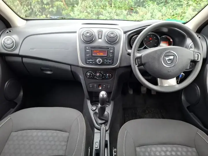 Dacia Sandero 2016 photo 3