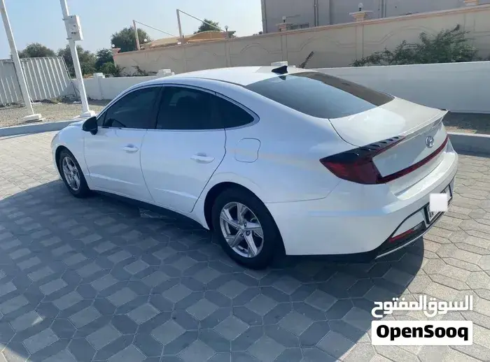 Hyundai Sonata 2021 photo 2