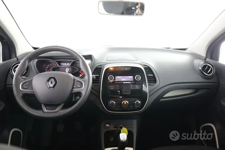 Renault Captur 2018 photo 4
