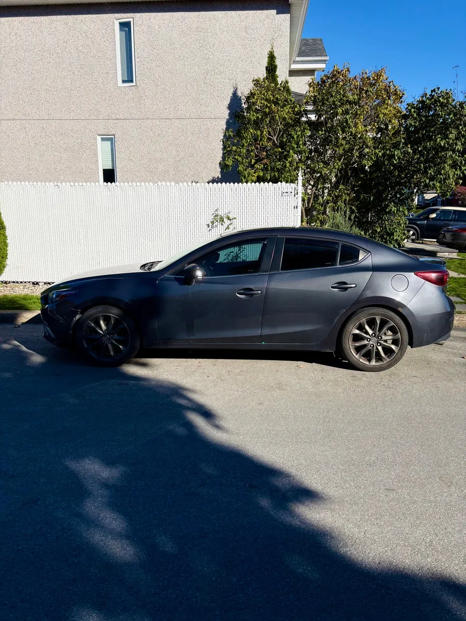 Mazda 3 2014 photo 3