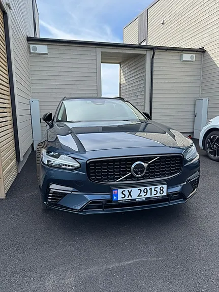 Volvo V90 2023 photo 4