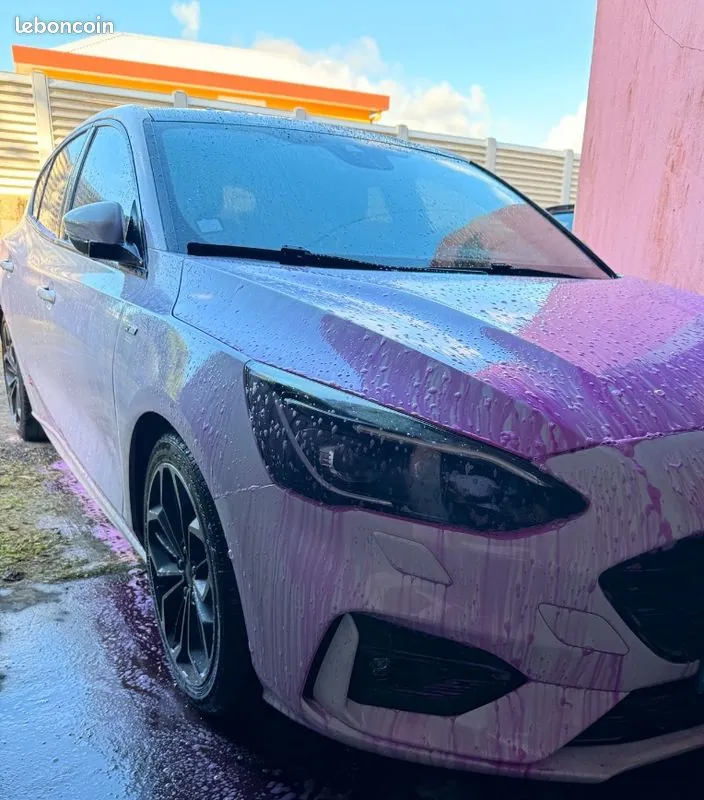 Ford Focus 2018 photo 2