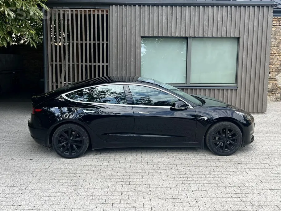 Tesla Model 3 2019 photo 2