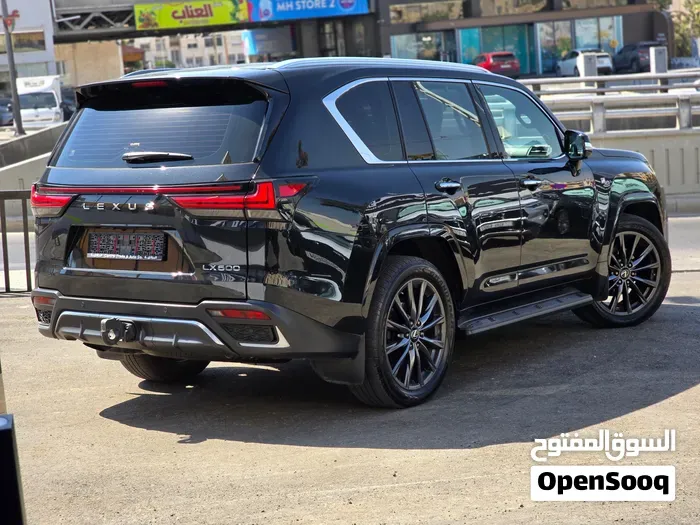 Lexus Lx600 2022 photo 2