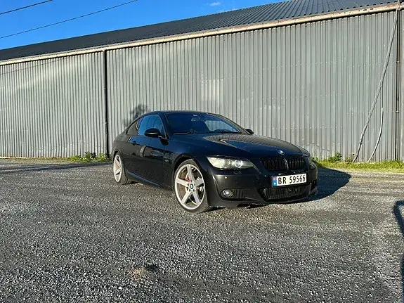 BMW 325I