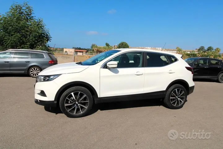 Nissan Qashqai 2015 photo 3