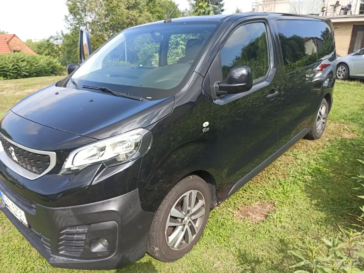 Peugeot Traveller 2017 photo 3