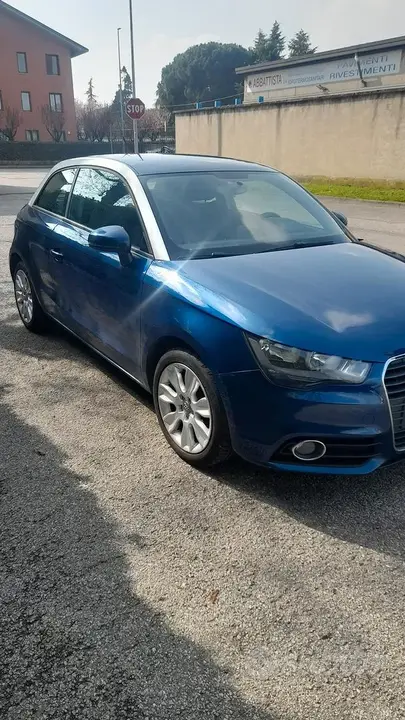 Audi A1 2011 photo 4