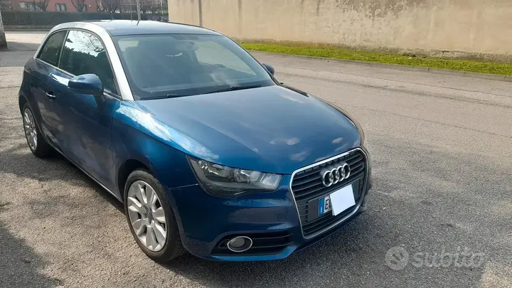 Audi A1 2011 photo 3