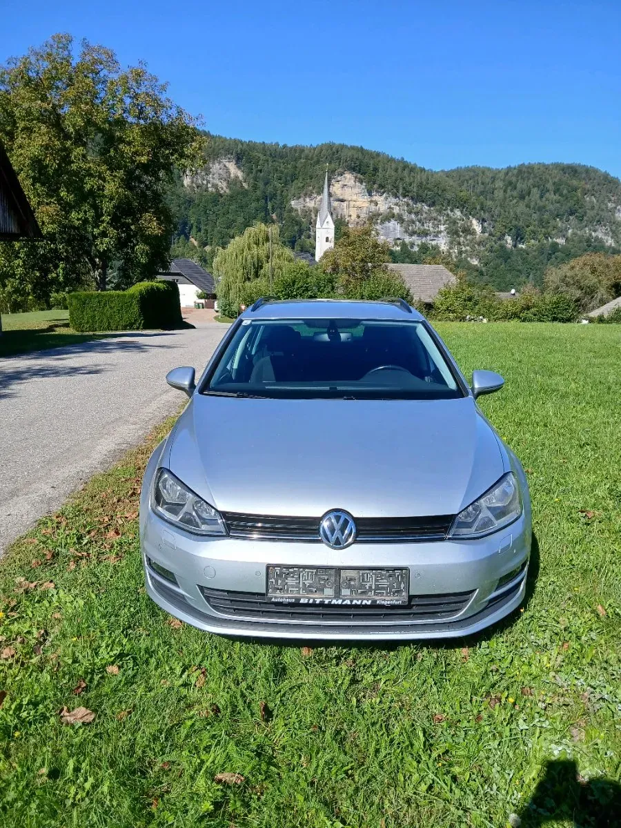 Volkswagen Golf 2013 photo 2
