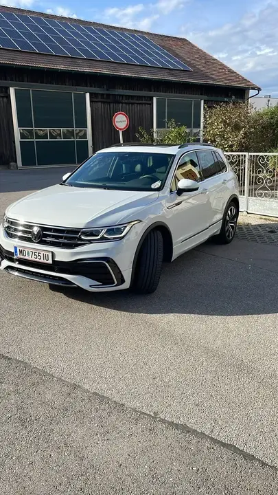 Volkswagen Tiguan 2022 photo 2