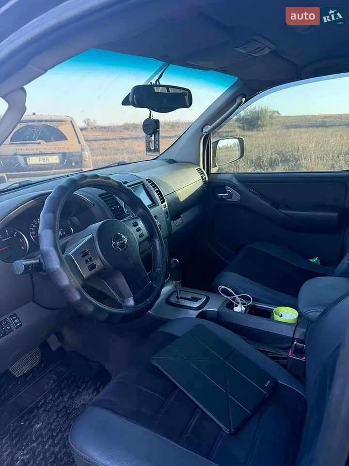 Nissan Pathfinder 2006 photo 5