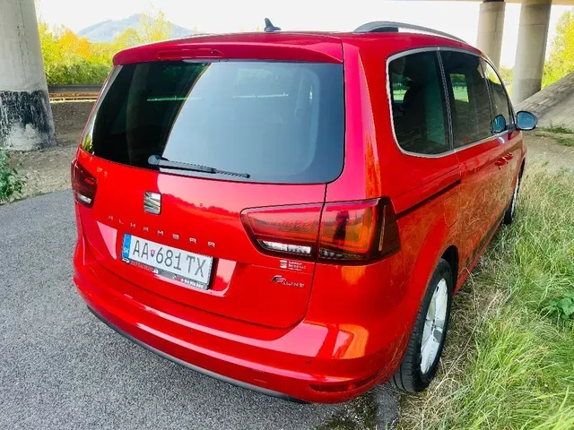 Seat Alhambra 2016 photo 4