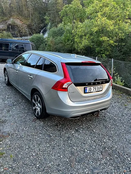 Volvo V60 2013 photo 4