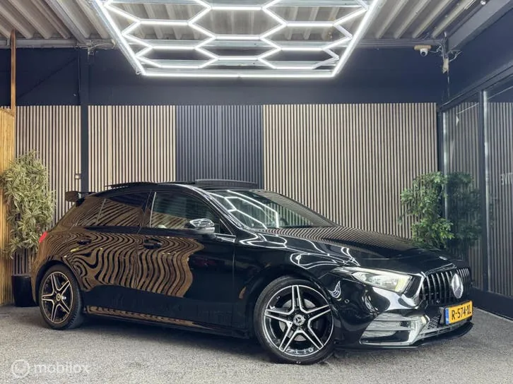 Mercedes-Benz Aklasse 2018 photo 3