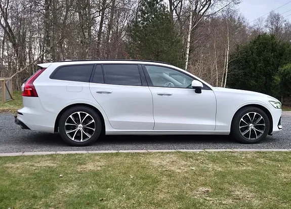 Volvo V60 2019 photo 3