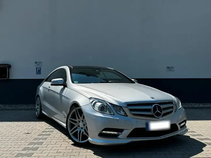 Mercedes-Benz E350 Coupé