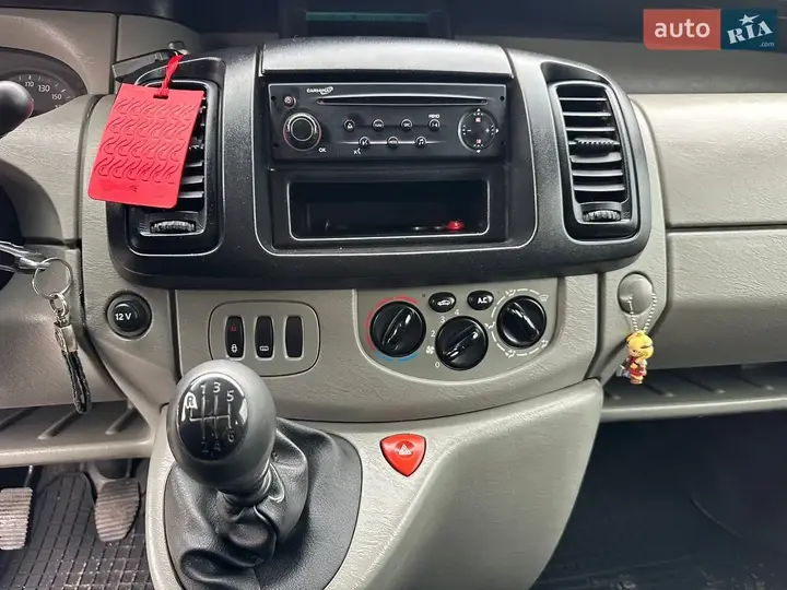 Renault Trafic 2008 photo 5