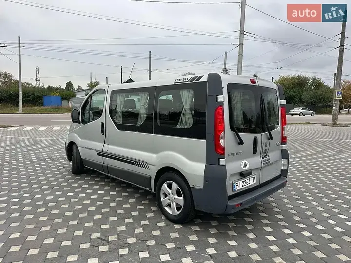 Renault Trafic 2008 photo 3