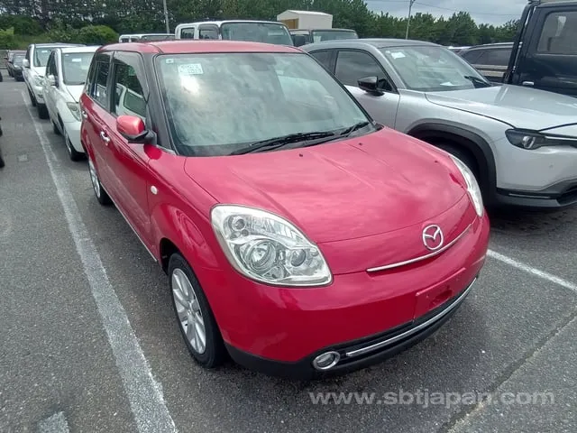 Mazda Verisa