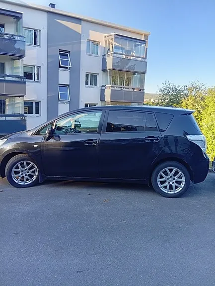 Toyota Verso 2010 photo 3