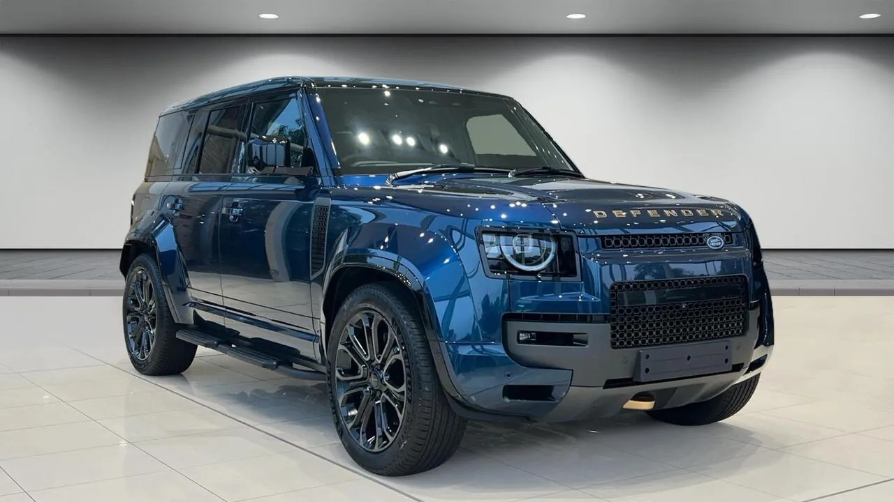 Land Rover Defender 110