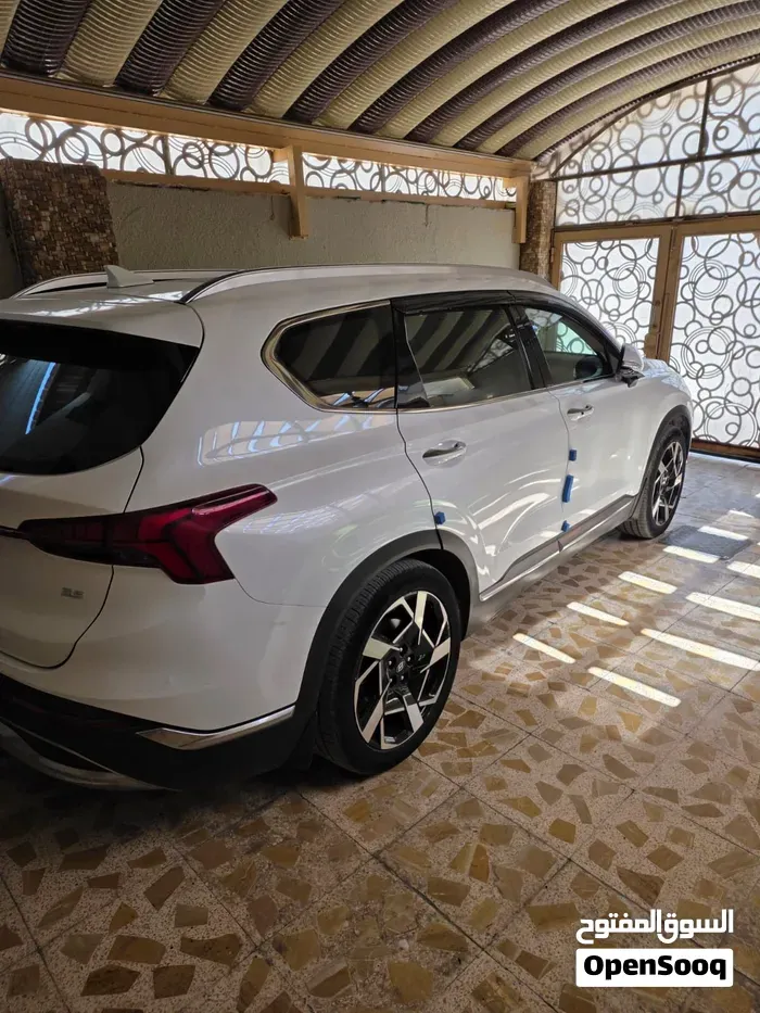 Hyundai Santa Fe 2023 photo 3