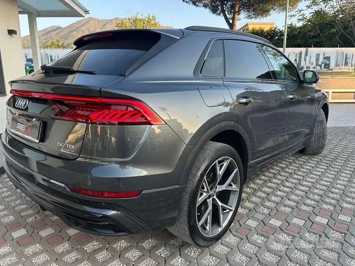 Audi Q8 2018 photo 3