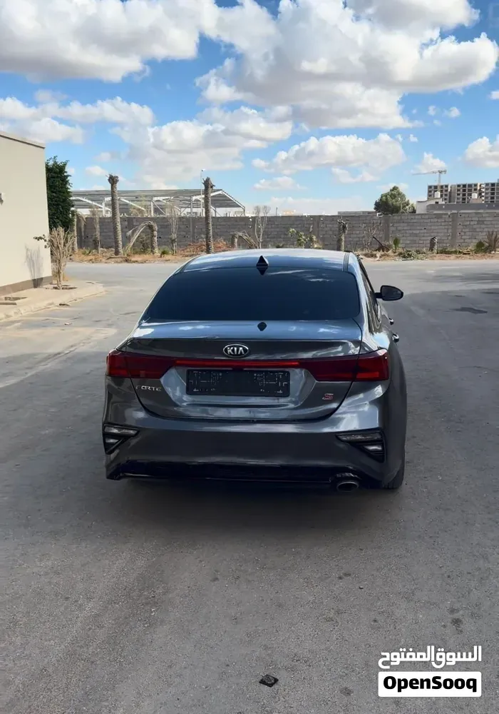 Kia Forte 2019 photo 5