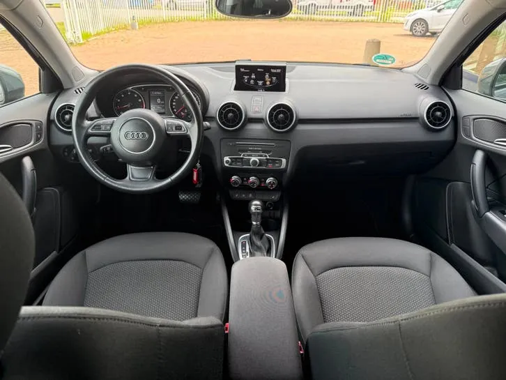 Audi A1 2016 photo 2