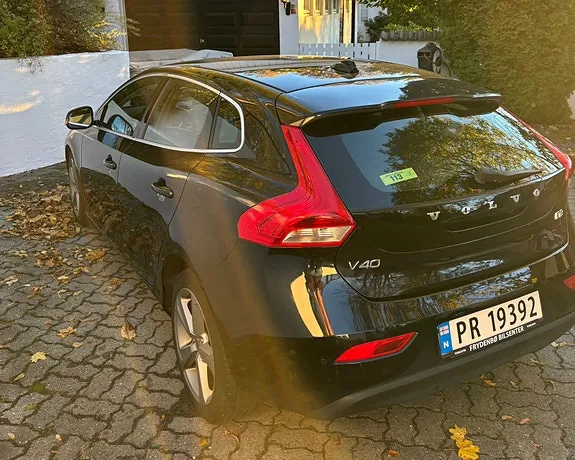 Volvo V40 2013 photo 3