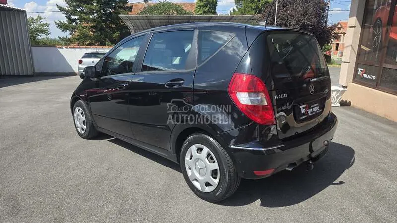 Mercedes-Benz A160 2011 photo 4