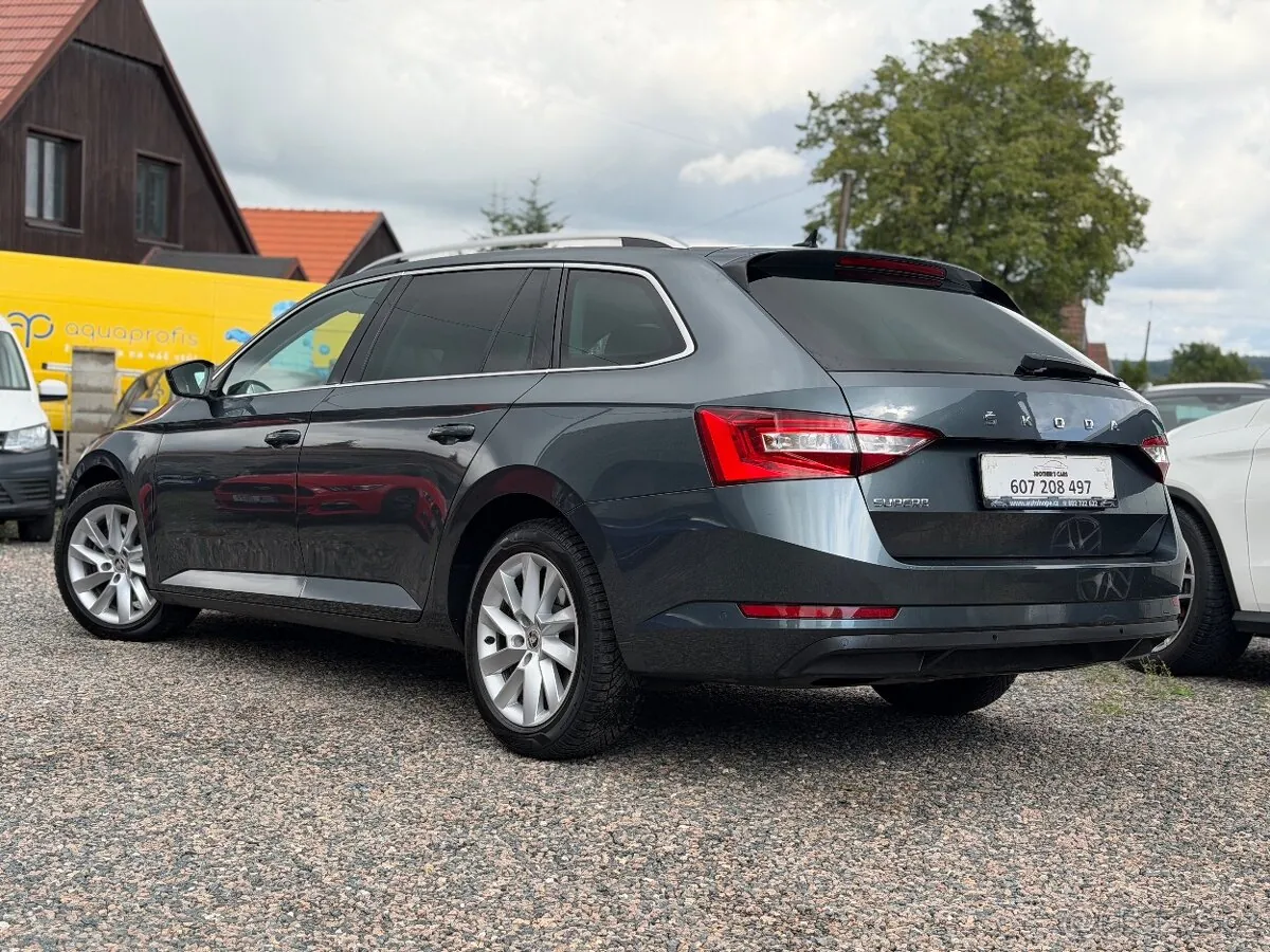 Skoda Superb 2021 photo 5