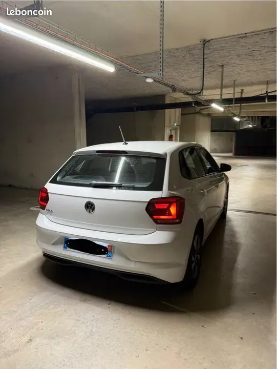Volkswagen Polo 2018 photo 2