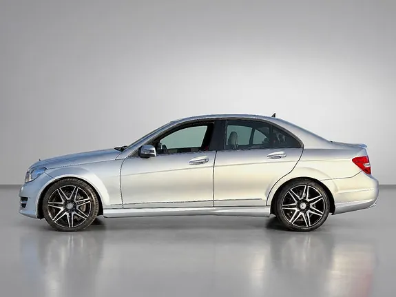 Mercedes-Benz C180 D 2012 photo 4