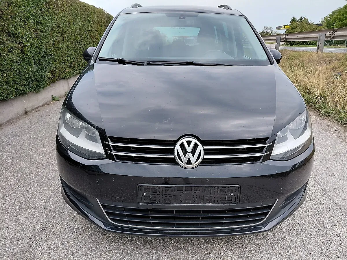 Volkswagen Sharan 2011 photo 2