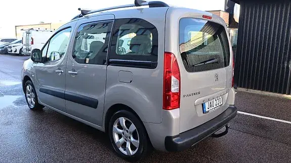 Peugeot Partner Tepee 2009 photo 3