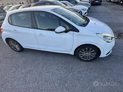 Peugeot 208 2018 photo 5