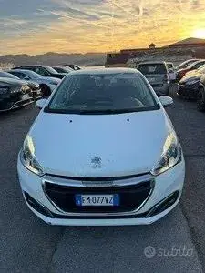 Peugeot 208 2018 photo 2