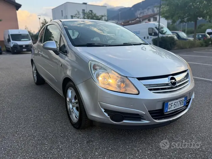 Opel Corsa 2007 photo 2