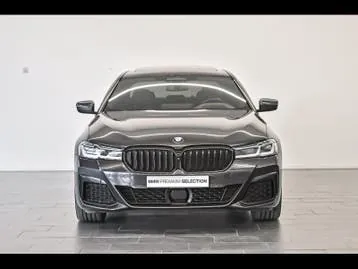 BMW 5 Series 2021 photo 2