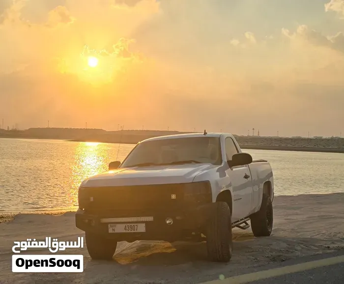 Chevrolet Silverado 2009 photo 2
