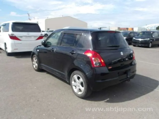 Suzuki Swift 2008 photo 3