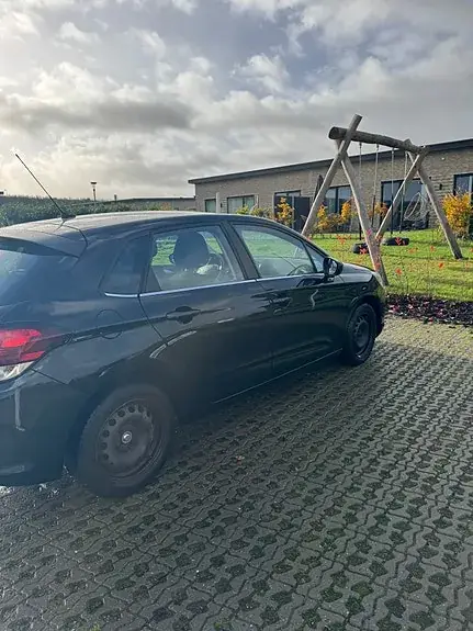 Citroen C4 2017 photo 3