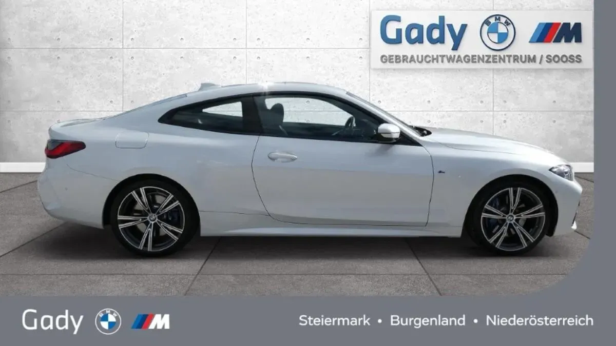 BMW 4 Series 2022 photo 2