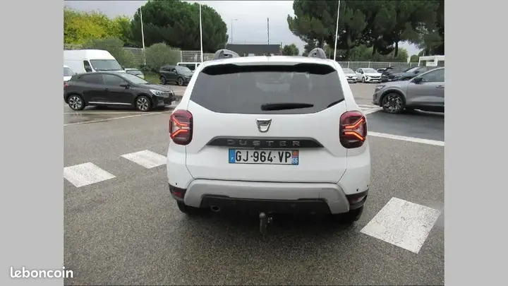 Dacia Duster 2022 photo 4