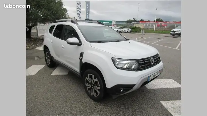 Dacia Duster 2022 photo 3