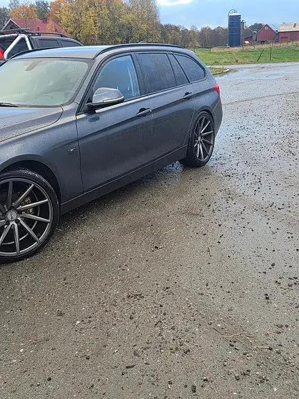 BMW 320D 2015 photo 2